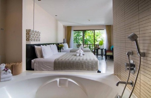 Khao Lak Resort | Family Deluxe Resort Stay AR#1