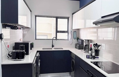 Greater Johannesburg Metropolitan Area Apartment | Family Elegant Smart Home