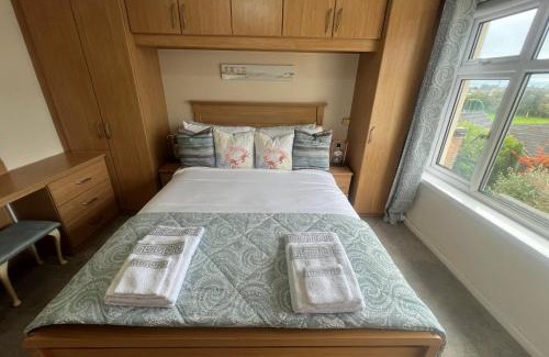 Poulton-le-Fylde Apartment | Family Escape, Blackpool Attractions Nearby coast
