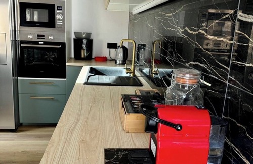 Roissy-en-Brie House | Family escape: Quiet house, spacious garden, 20' from Disney & 30' from Paris