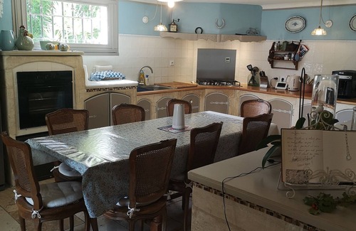 Beaucaire Other | Family farmhouse with swimming pool and large park in the countryside!