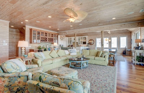 North Topsail Beach House | Family Friendly - Beachfront, Pool, Hot Tub, Elevator