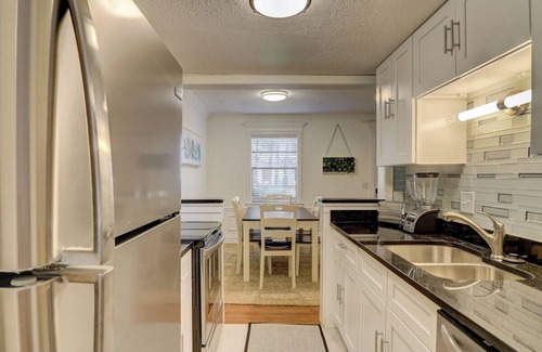 Palmetto Dunes Cottage | Family-friendly 2BR Home w/Sofa Bed Hilton Head