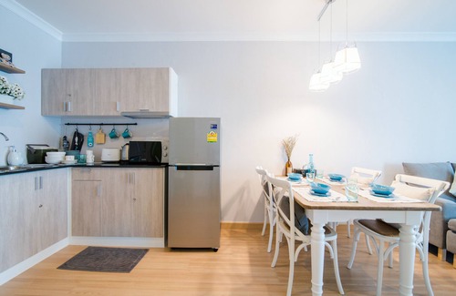 Nong Kae Condo | Family-Friendly 3BR Suite Free Water Park Walk to Beach & Cicada Night Market