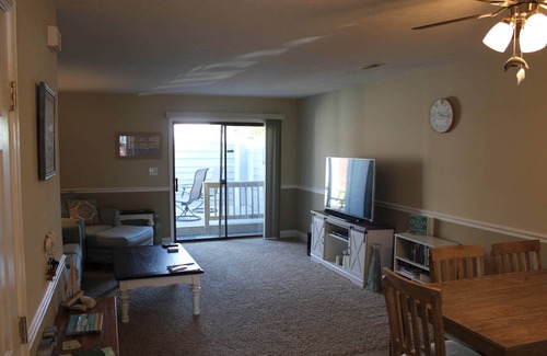 Myrtle Beach House | Family-friendly Beach Townhome just 1 block from the ocean!