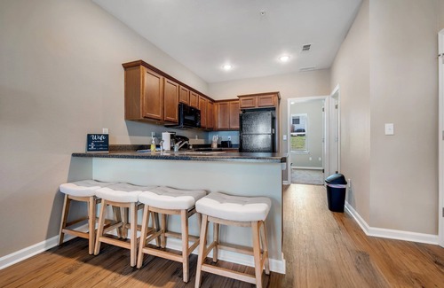 Tallahassee House | Family friendly Condo with 3 En Suite Bedrooms