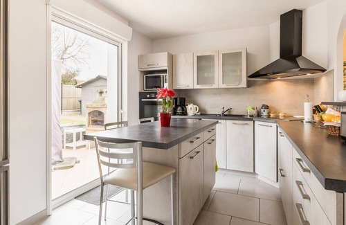 La Baule-Escoublac Cottage | Family-Friendly Cottage with Garden, Terrace & WiFi in La Baule