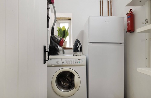 Burford Cottage | Family friendly Holiday home in Burford - The Bakehouse