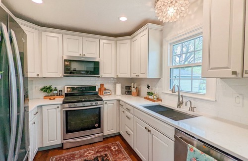 Springfield House | Family friendly home off bike trail and quiet subdivision with lots of updates!