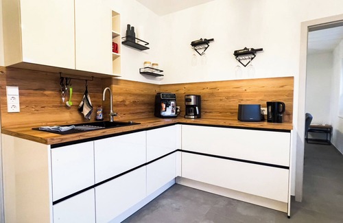 Gellinghausen House | Family-friendly luxury holiday home with spa & panoramic view