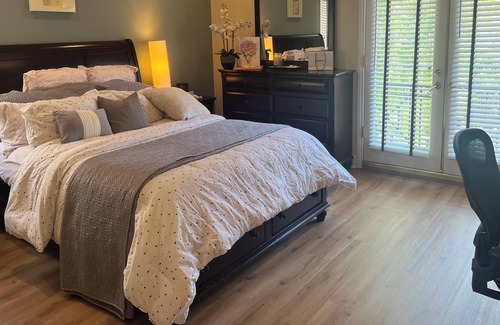 The Summit House | Family Friendly Palisades 5-Bed Large Ocean View Home Private Gated Cul-de-Sac