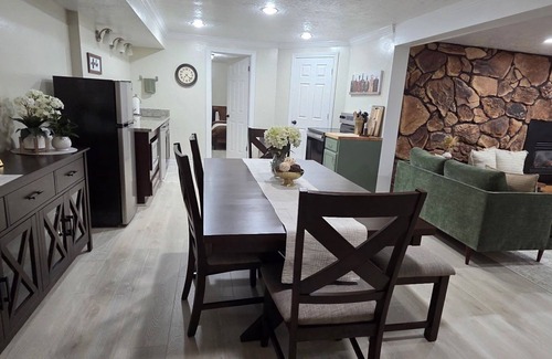 Layton Apartment | Family-Friendly Retreat in Layton - New remodel, sleeps 6, Backyard Oasis