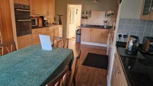 Herne Bay House | Family friendly seaside home