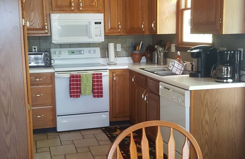 Stover House | Family Friendly vacation home in "Proctor Cove"