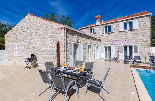 Konavle Villa | Family-friendly villa with pool in a quiet village close to the cleanest beaches