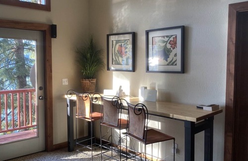 Hayden Lake House | Family-friendly with a beautiful view of Hayden Lake and new outdoor Patio!