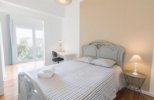 Socorro Apartment | Family-FriendS 6BR - Lisbon Stay