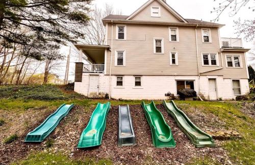 Charlotte Apartment | Family Fun Apt! Kid Friendly Loft, Coffee, Popcorn, Snowcones, Games, Poker