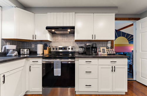 Carbon Hill House | Family Fun Hocking Hills Retreat, 2 Decks, Game Rm