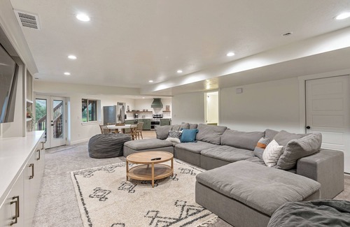 Eden House | Family Gathering Home 2 Minutes from Nordic Valley Ski Resort