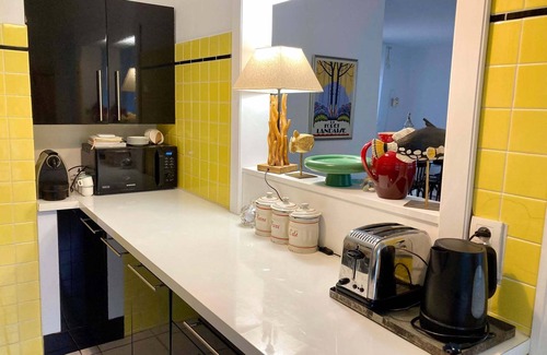 Mimizan House | Family getaway at Mimizan Plage: pool, garden & ocean