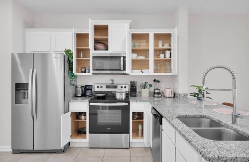 St. Augustine House | Family getaway! Pool, Gym, Near Beach, Jax & Historic St. Aug