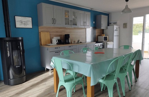 Saint-Georges-d'Oleron House | Family House Near Beach in Plein Air for 7, Terrace, Garden, WiFi, Parking, No Pets