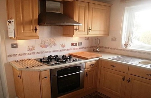 Westleigh House | Family Holiday Home 3 Bed 2.5 Bath Free WIFI 10 mins walk to Westward Ho Beach