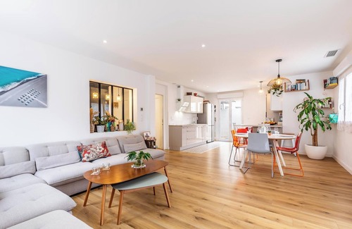 Saint-Jean-de-Vedas House | Family home, saltwater pool, 20 minutes from the beach