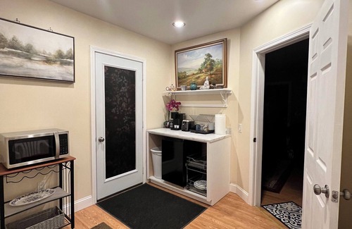 Rockport Apartment | Family Home in Rockport, ME, 5 minutes away from Camden, ME.