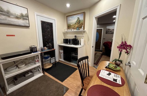 Rockport Apartment | Family Home in Rockport, ME, 5 minutes away from Camden, ME.