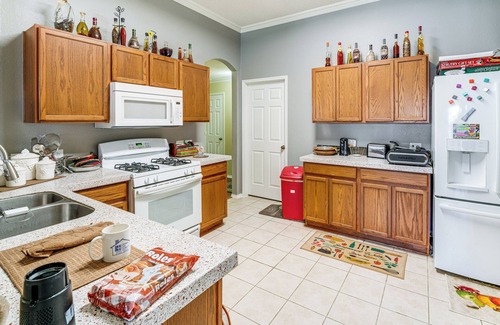 Forney House | Family Home Near I-80 in Suburban Dallas Sidekick