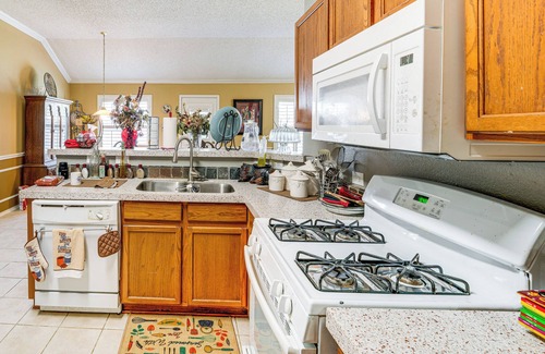 Forney House | Family Home Near I-80 in Suburban Dallas Sidekick