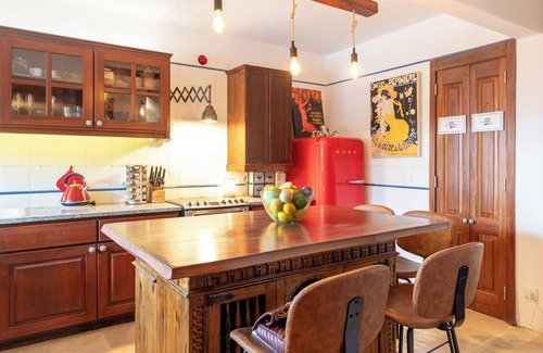 Malveira da Serra House | Family Home With Pool and Ocean Views, Located in a Peaceful Residential Area