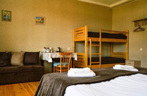 Stepantsminda House | Family Hotel 7 Sisters