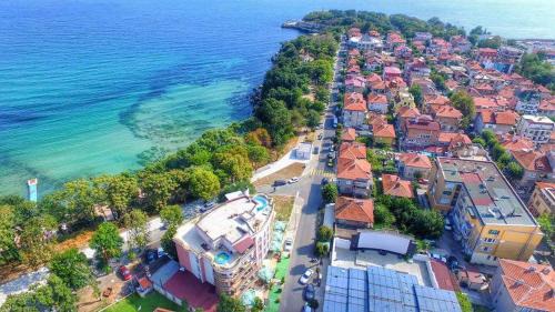 Tsarevo Hotel | Family Hotel Diana
