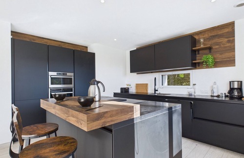 Plouguerneau Villa | Family house for 7 people 150m from the sea