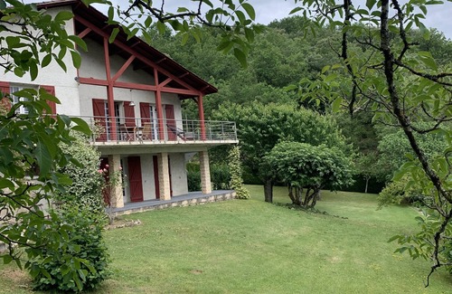 Lalinde Villa | Family House/Maison familiale dans le Périgord Noir