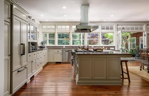 Toro Canyon House | Family life at its best! Indoor/Outdoor house near trails, polo and the beaches.