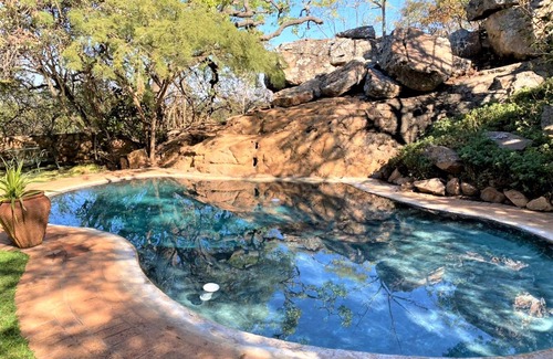 Bulawayo Apartment | Family Lodge in Natural African Bush - 2113