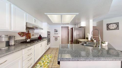 Paradise House | Family Oasis Ranch 3BR Pool Near Mystic Falls