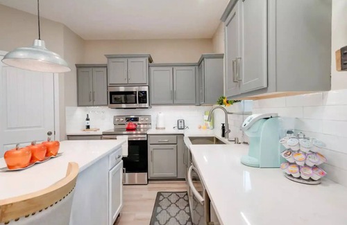 Murfreesboro House | Family Oasis w/Hot Tub ideal for longer STAYS!