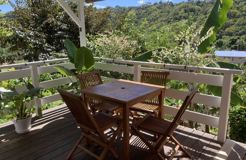 Le Vauclin Apartment | Family or couple rental in a magnificent studio with countryside view.
