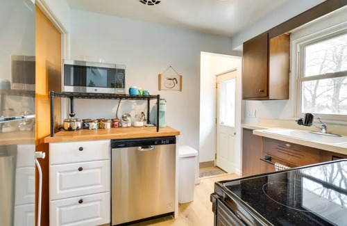 North Greece House | Family & Pet-Friendly w/yard & game room. Walk a block to Lake Ontario.