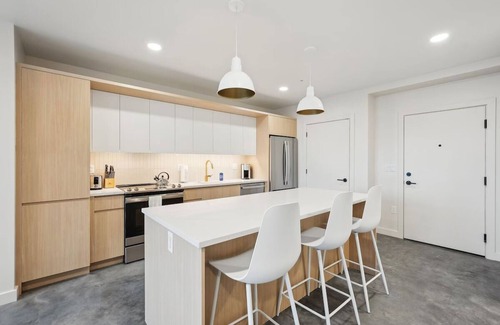 Rio Grande Hotel | Family Retreat in SLC w/Modern Amenities | Near Museum & Delta Center | 4 Units