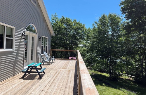 Timberlea House | Family Retreat Near Halifax