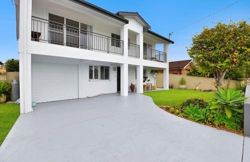 Long Jetty House | Family Retreat on Stella