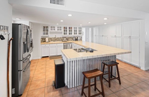 Flagstaff House | family retreat with hot tub and game room