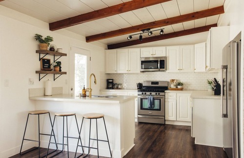 Vista House | Family Retreat with Pool and Hot Tub