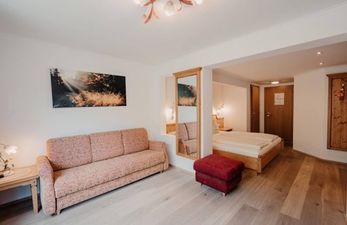 Muehlbach Am Hochkoenig Bed & Breakfast | Family room Taghaube - Alpengasthof Kopphütte